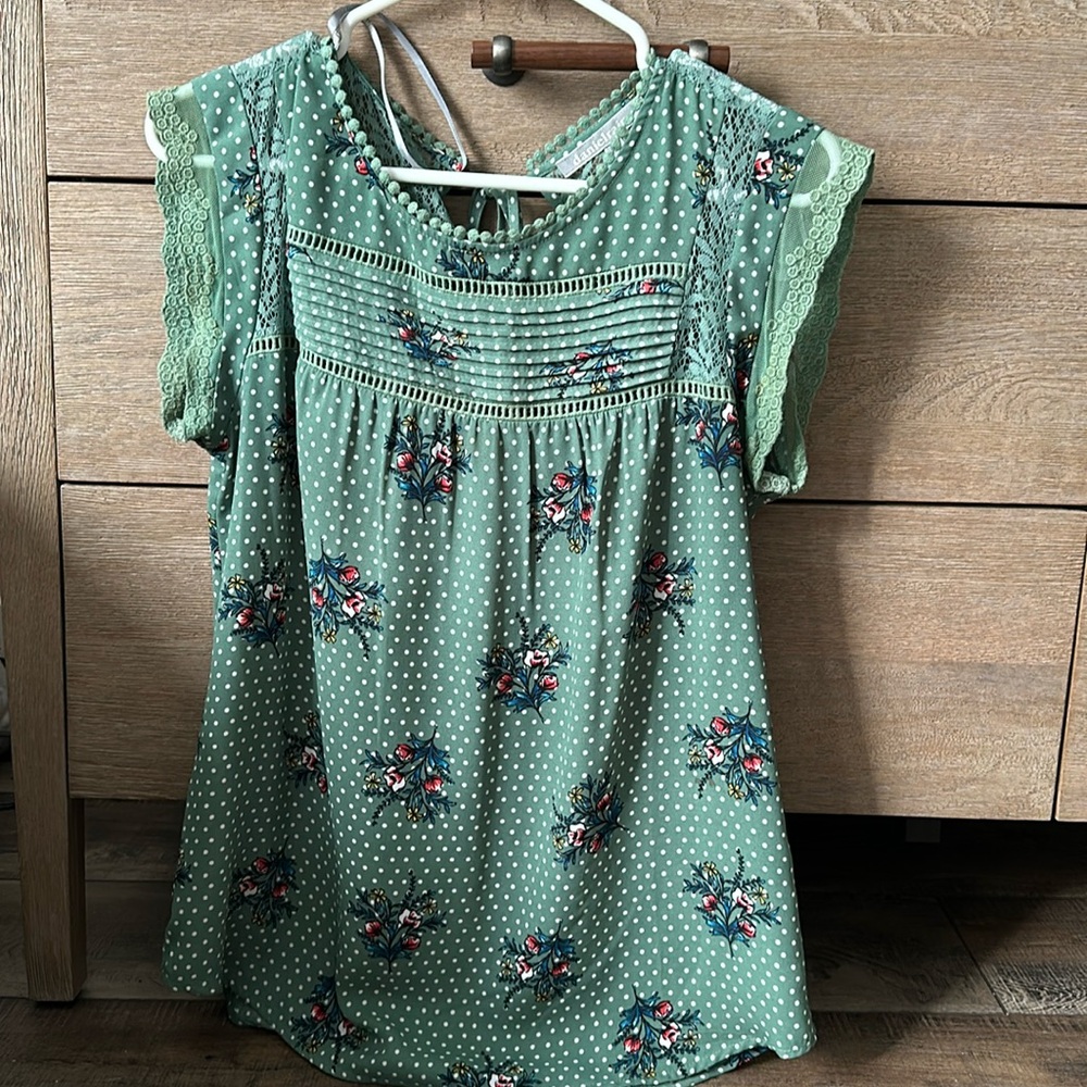 Daniel Rainn blouse
